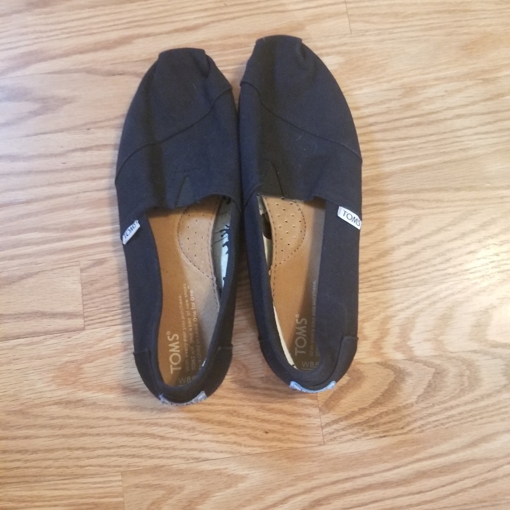 Toms shoes